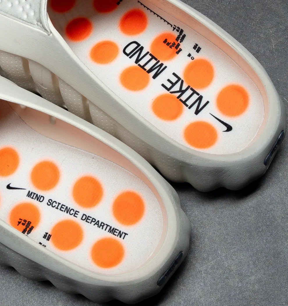 NIKE Mind 001 Slide Sail Feminino.